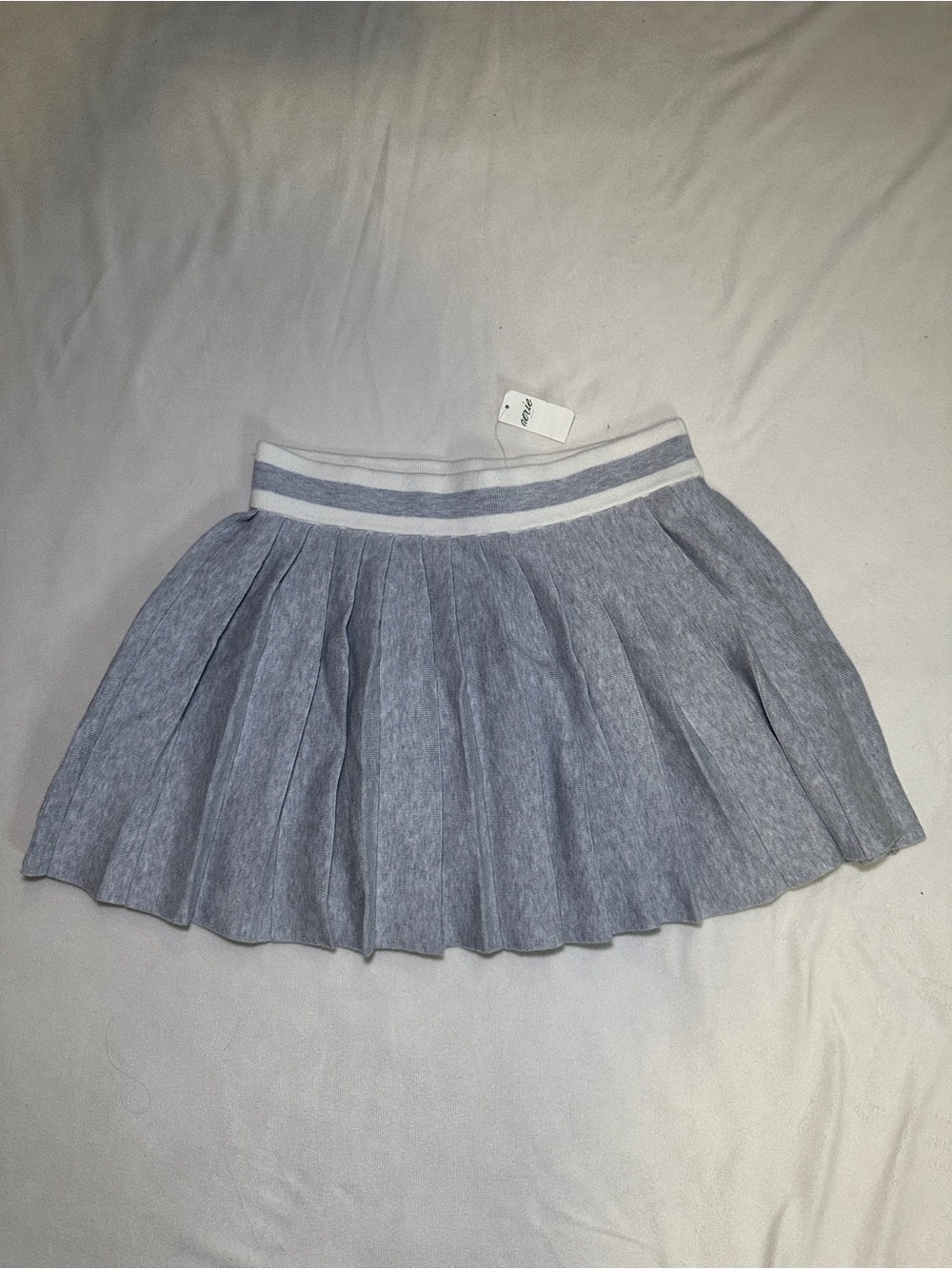 Aerie NWT Gray Pleated Tennis Mini Skirt Size Small